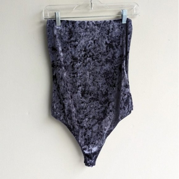 coco & yves Tops - Crushed velvet strapless tube bodysuit